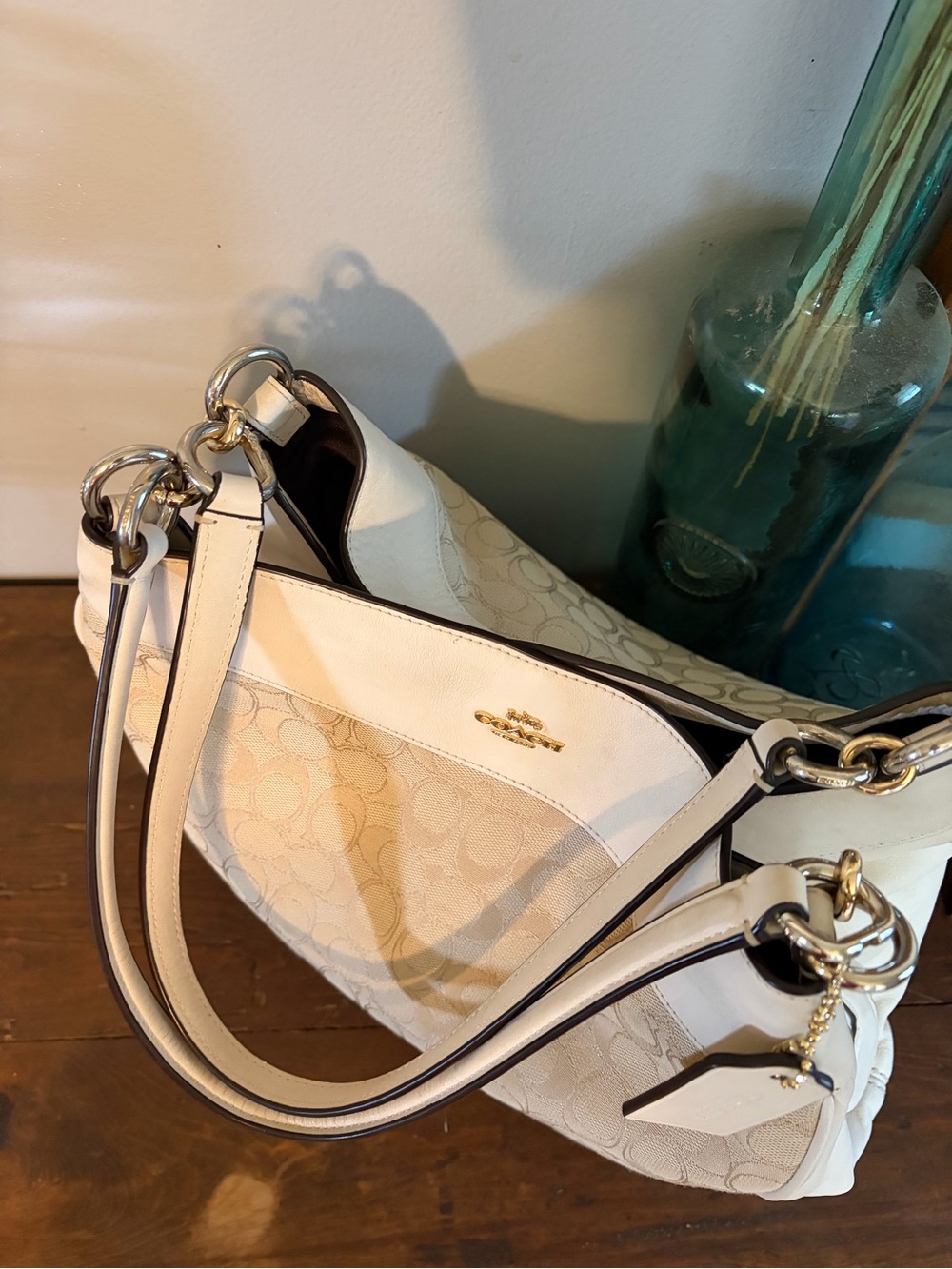 Coach Signature Lexy Shoulder Bag with Cream Trim F27579 - Picture 5 of 14
